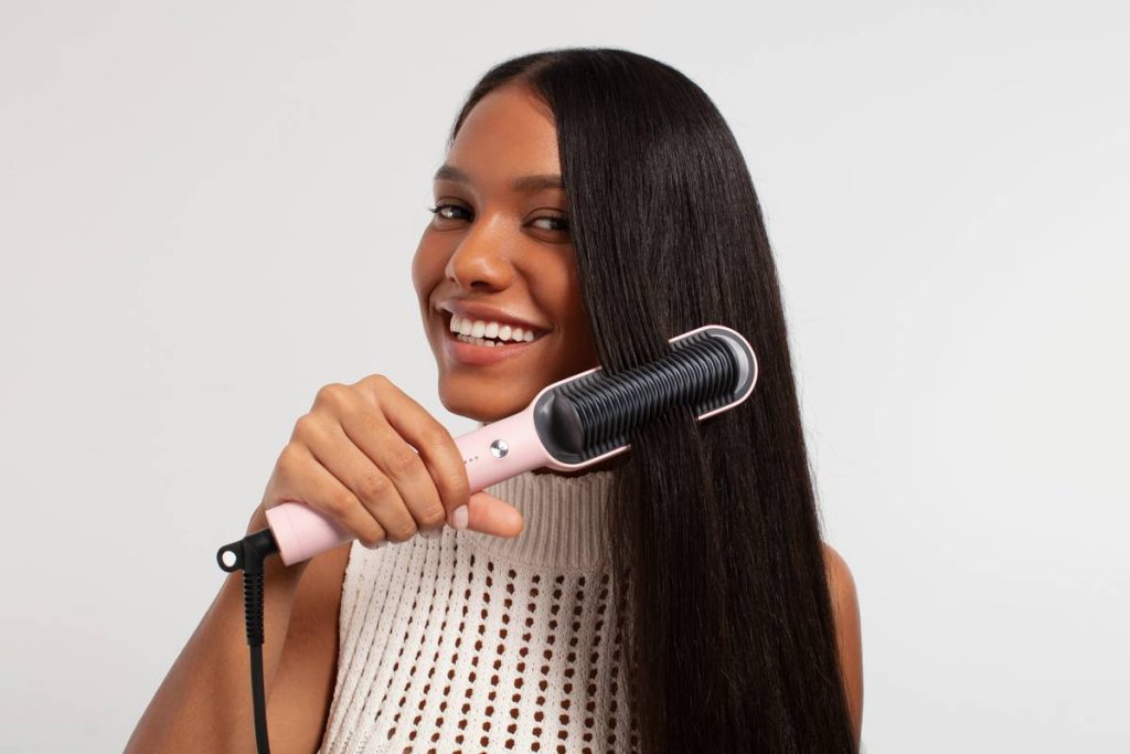 Why Your Hair Styling Spray Is Secretly a Leave-In Conditioner (And How to Use It Right)