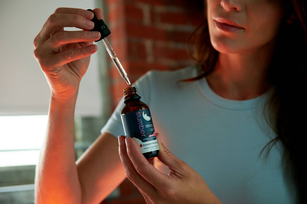 Leave-in Hair Elixir: Your Secret Weapon for Frizz-Free, Shiny, Effortlessly Healthy Hair