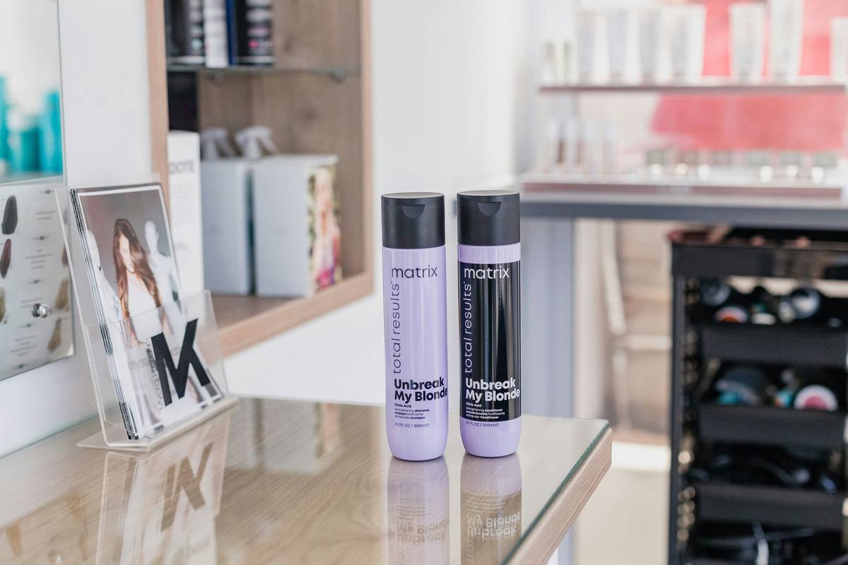 Detangle Hair Potion: The Secret Weapon for Knot-Free Locks (Without the Gunk)